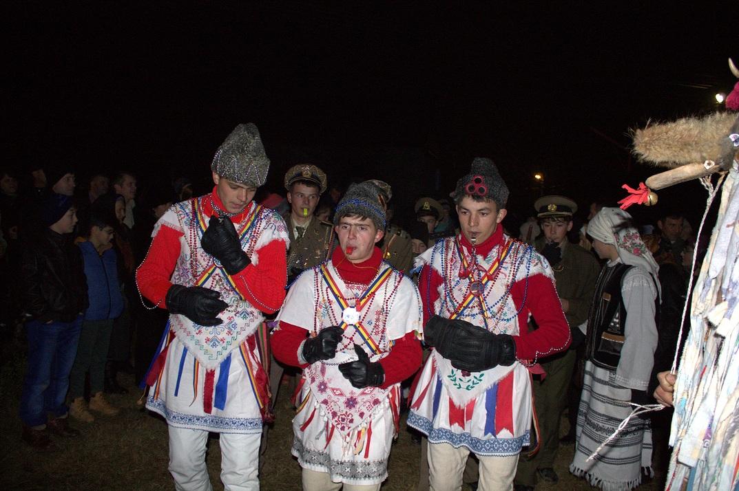 Portul arnautilor de la noi