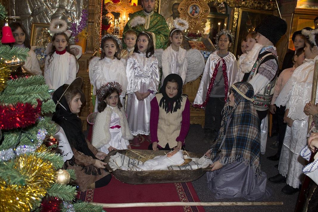 "Mantuitorul in ieslea cea saraca"