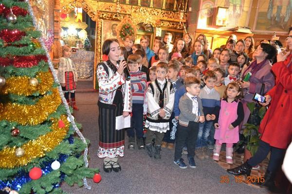 Vin colindători, sa-i primim cu drag Vin colindători, sa-i primim cu drag