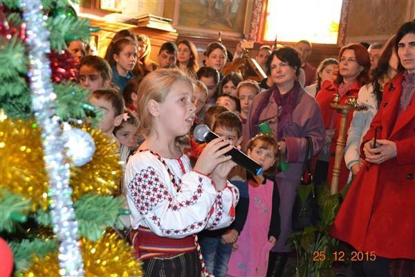 Vin colindători, sa-i primim cu drag Vin colindători, sa-i primim cu drag