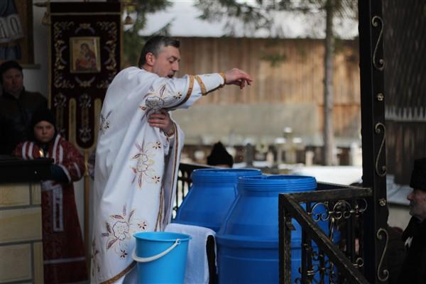 Sfințirea apei Sfințirea apei