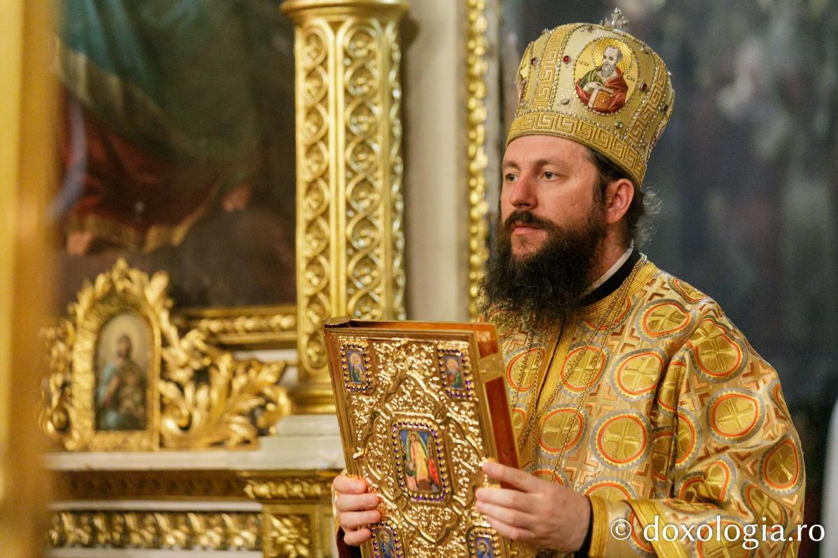 Slujba Privegherii în cinstea Acoperământului Maicii Domnului/ Foto: pr. Silviu Cluci